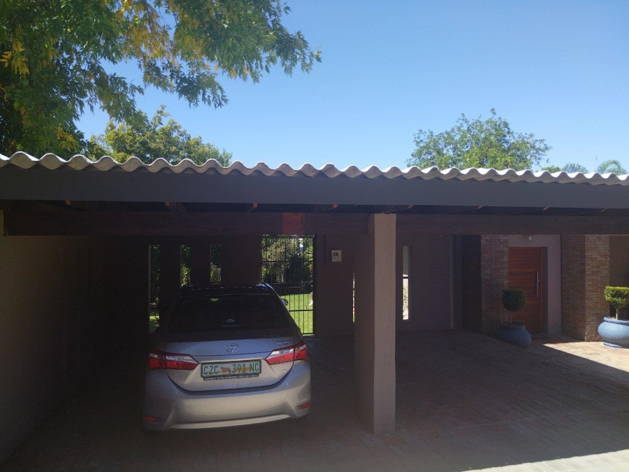 4 Bedroom Property for Sale in Middelpos Northern Cape